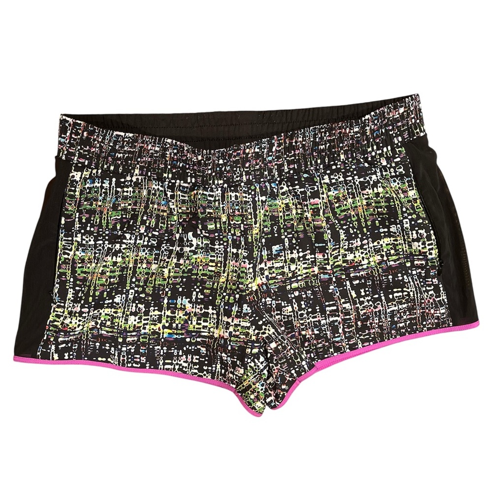 Fabletics Fallon Athletic Shorts Pattern with Compression Lining -Size L - Picture 3 of 10